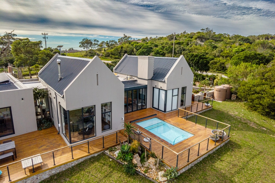 3 Bedroom Property for Sale in Kragga Kamma Eastern Cape